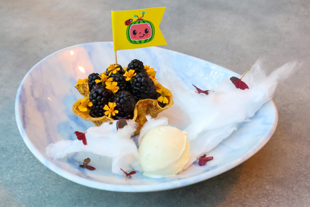 The CoComelon-themed Café at the Swissôtel The Stamford’s offers a refreshed menu, new merchandise, and a CoComelon Staycation! - Alvinology