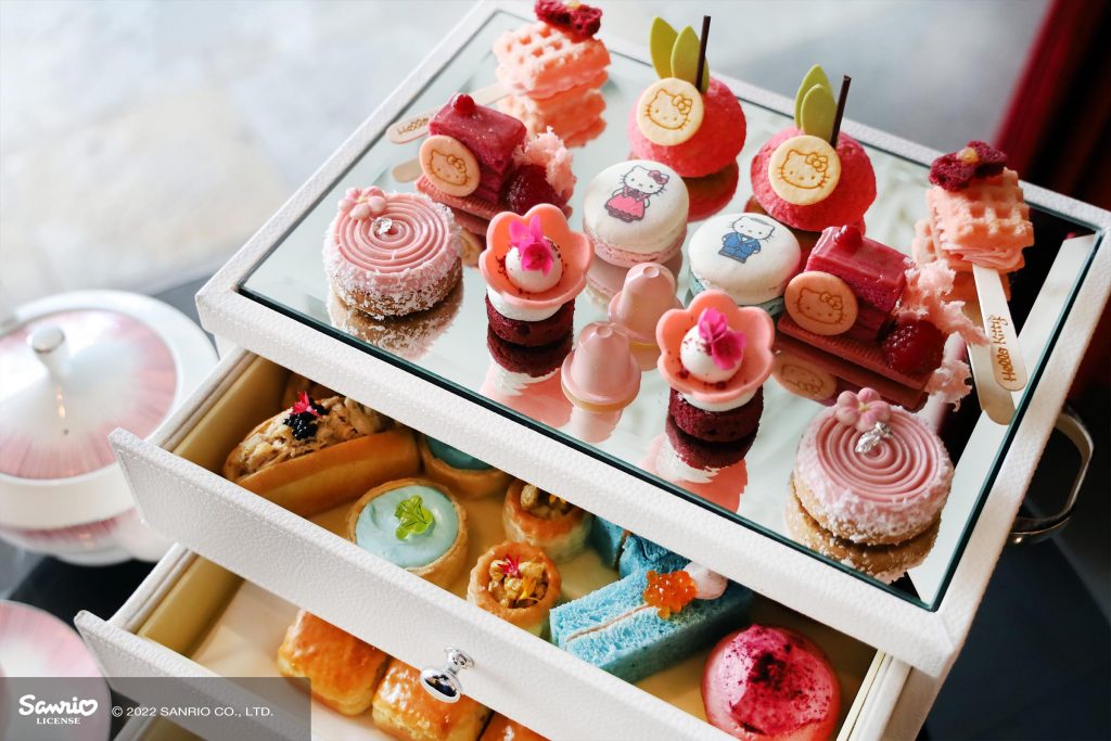 Fairmont Singapore presents its new Hello Kitty Staycation Package – the purrfect staycation for fans of all ages! - Alvinology