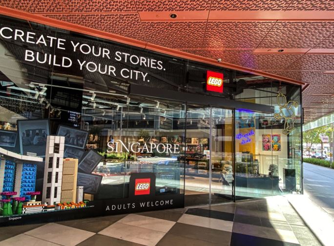 LEGO opens first adult concept store at Funan Mall; take a selfie at the store and win a set of LEGO Ghostbusters ECTO-1! - Alvinology