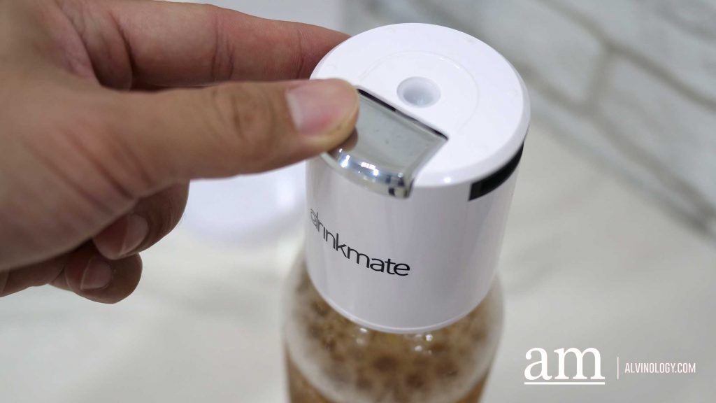 [Review] This Device Can Carbonate ANY Beverage - Teas, Coffees and Even Alcohol - So You Can Drink “Soda” Everyday Without the Guilt - Alvinology