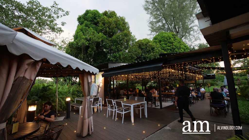 [Review] YOUNGs Bar & Restaurant @ Seletar Aerospace park - Alvinology