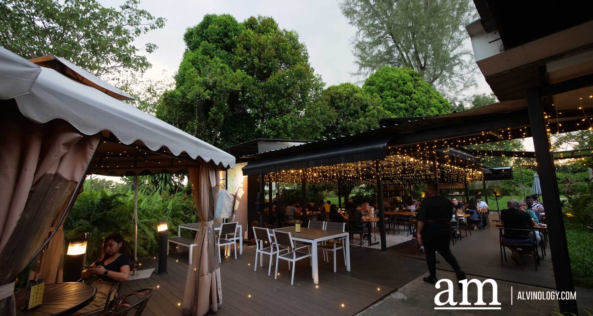 [Review] YOUNGs Bar & Restaurant @ Seletar Aerospace park - Alvinology