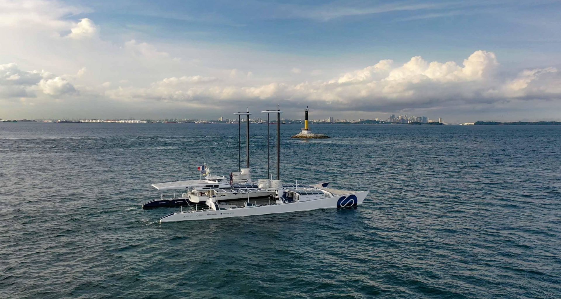 Zero-emission vessel Energy Observer and Exhibition Village arrives in Singapore and you can actually visit it! - Alvinology