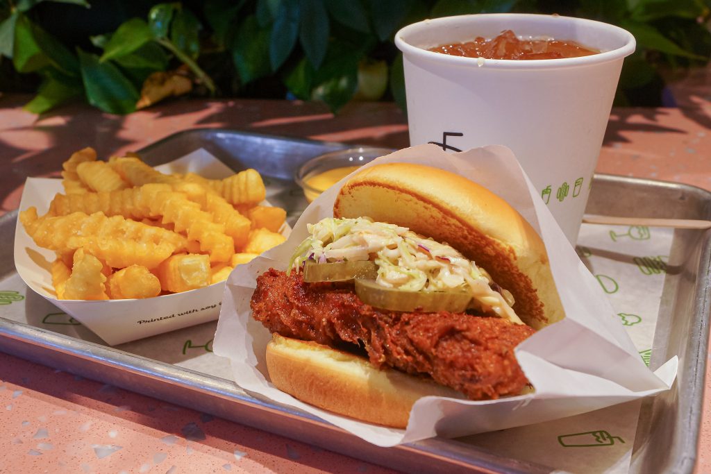 [How Does It Taste?] Shake Shack’s First And Only Dark Meat Item- Dark Meat Hot Chicken Burger ($10.80) - Alvinology