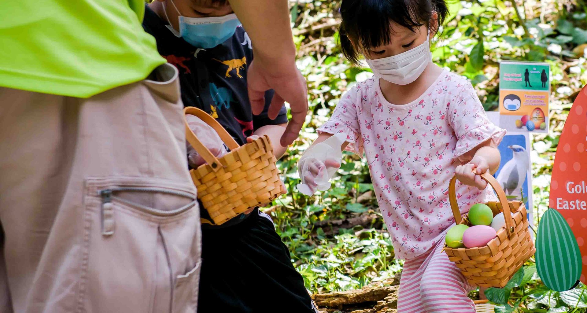 Have a Family Fun Easter at Jurong Bird Park as it transforms into an Egg-chanted Forest for an Instagram-worthy Egg hunt - Alvinology