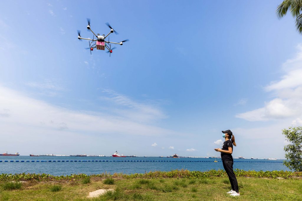Sentosa’s drone food delivery to fly beyond its shores; giving you access to more food options when visiting neighbouring islands Sentosa’s drone food delivery to fly beyond its shores; giving you access to more food options when visiting neighbouring islands - Alvinology