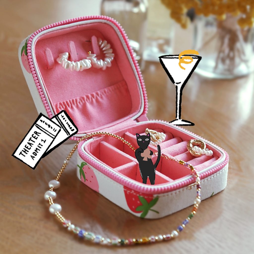 Starbucks collabs with Kate Spade New York to bring you this fanciful collection of lifestyle merch - Alvinology