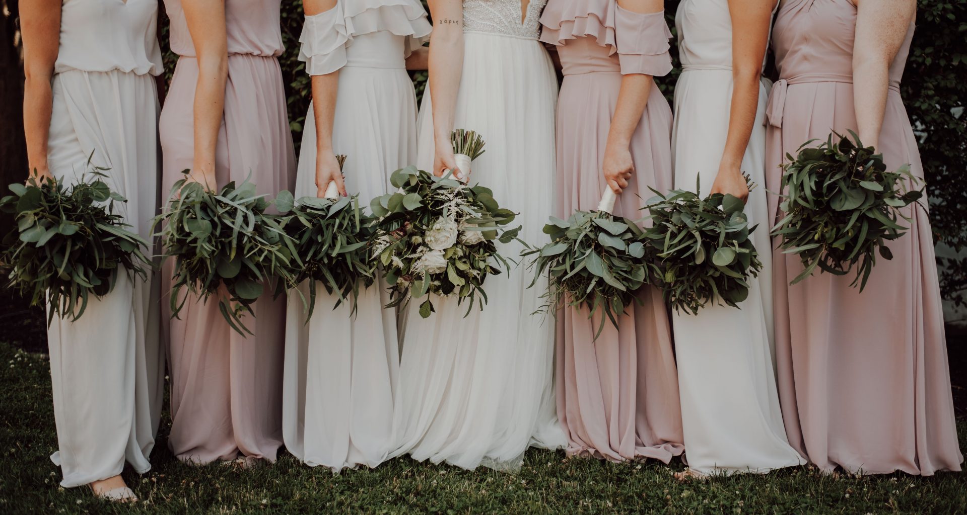 12 Easy Ways to Treat Your Bridesmaids You Should Know - Alvinology