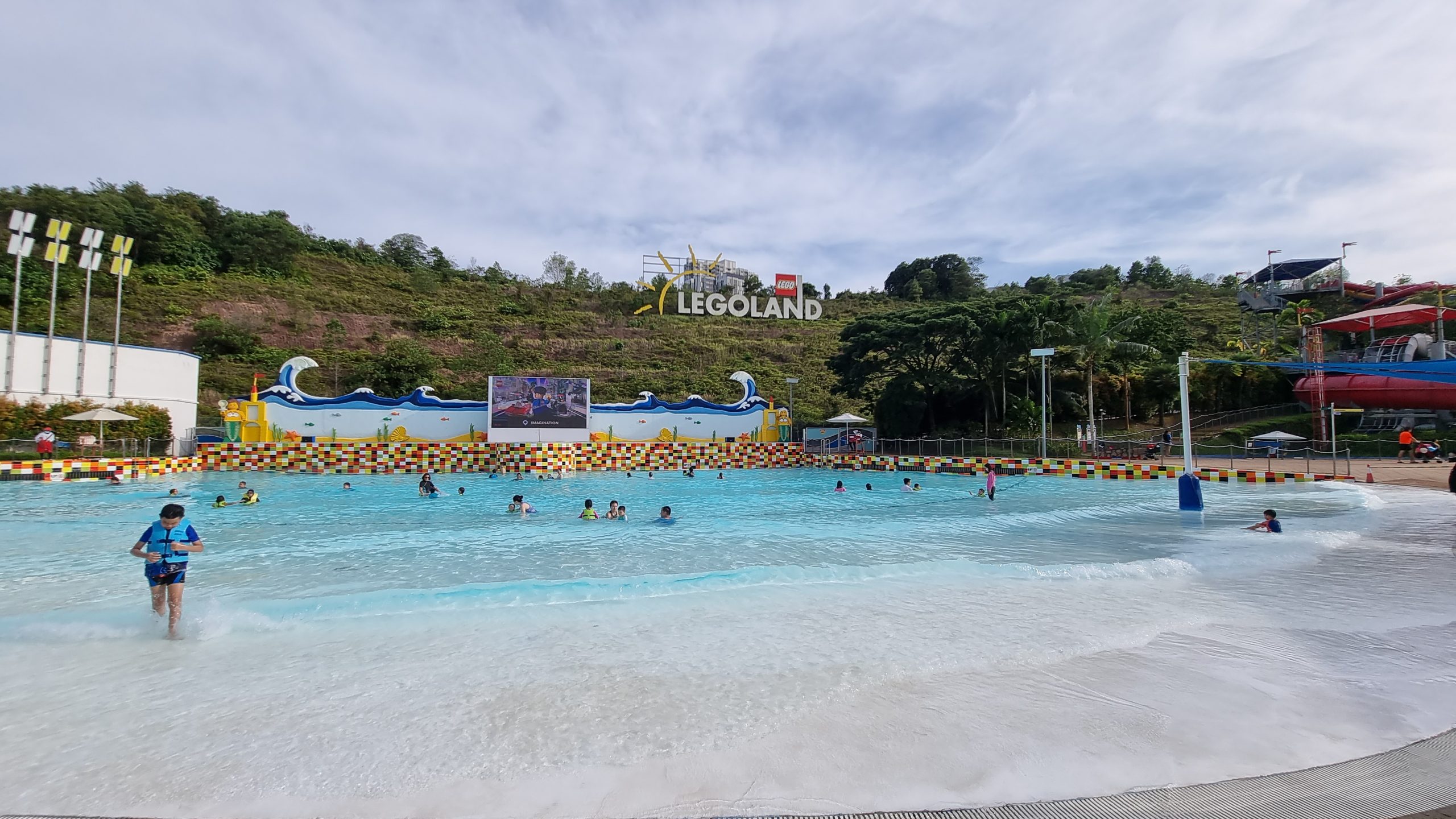 [Family Fun!] We went to LEGOLAND Malaysia Resort: LEGO Theme park, Water park, Aquarium, and Hotel - Alvinology