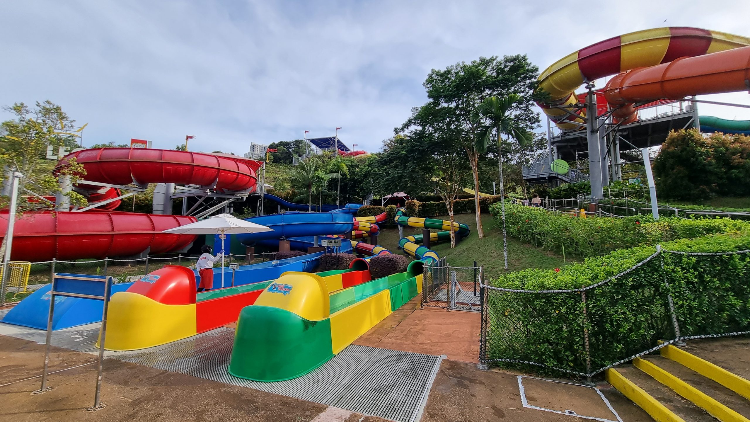 [Family Fun!] We went to LEGOLAND Malaysia Resort: LEGO Theme park, Water park, Aquarium, and Hotel - Alvinology