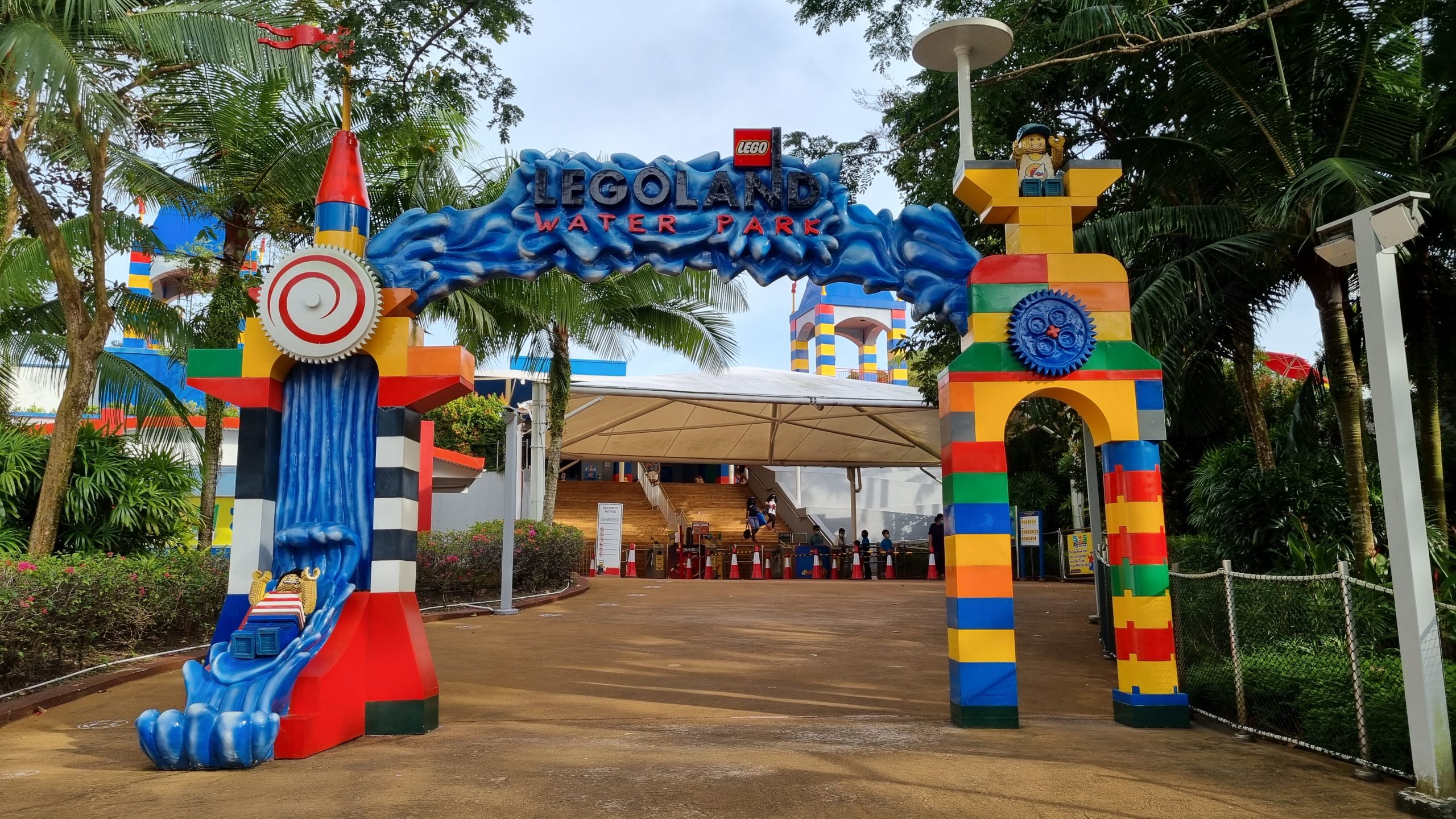 [Family Fun!] We went to LEGOLAND Malaysia Resort: LEGO Theme park, Water park, Aquarium, and Hotel - Alvinology