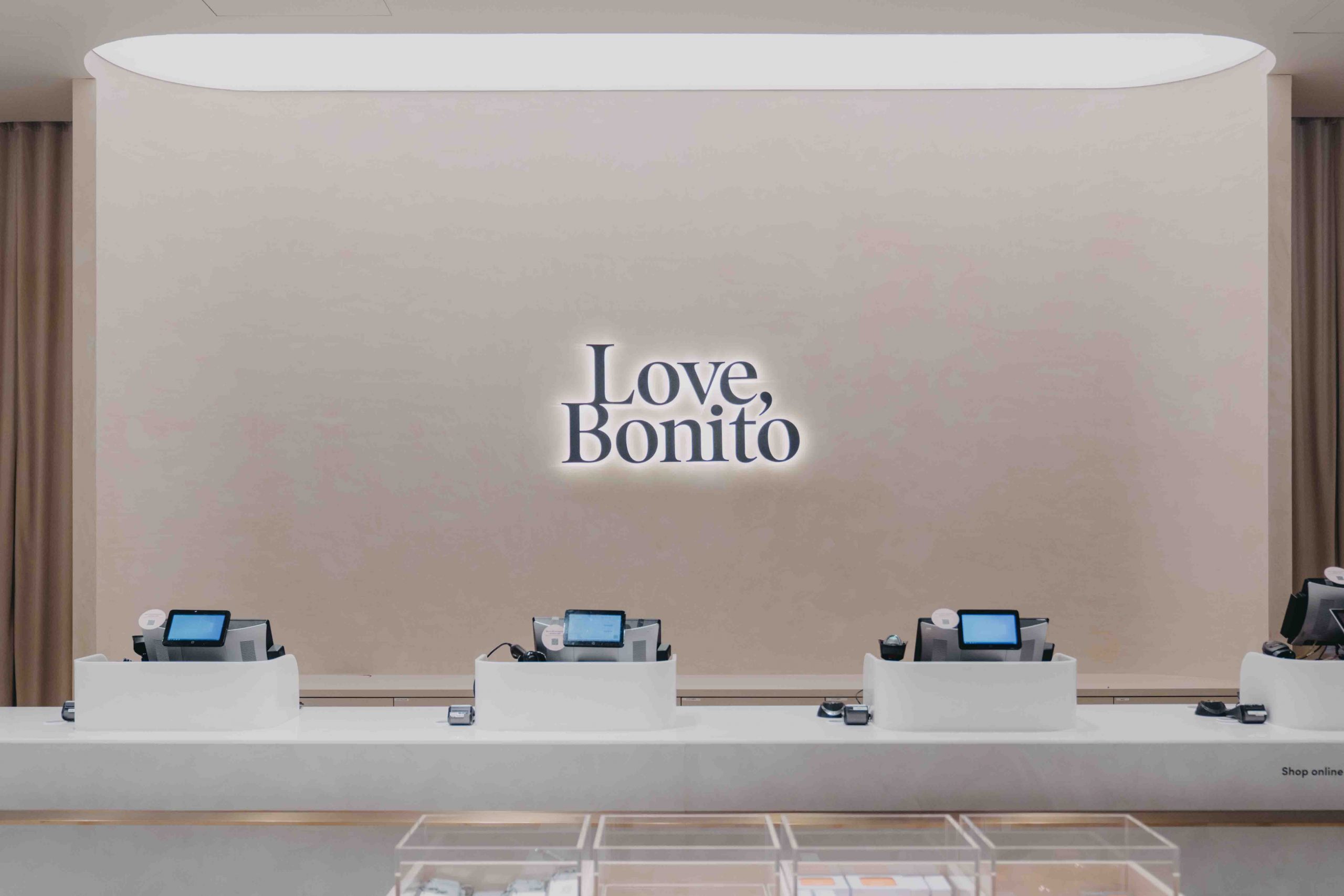 Moms, stay functional and stylish pre and post pregnancy with Love Bonito's new Trendy Maternity Wear! Moms, stay functional and stylish pre and post pregnancy with Love Bonito's new Trendy Maternity Wear! - Alvinology