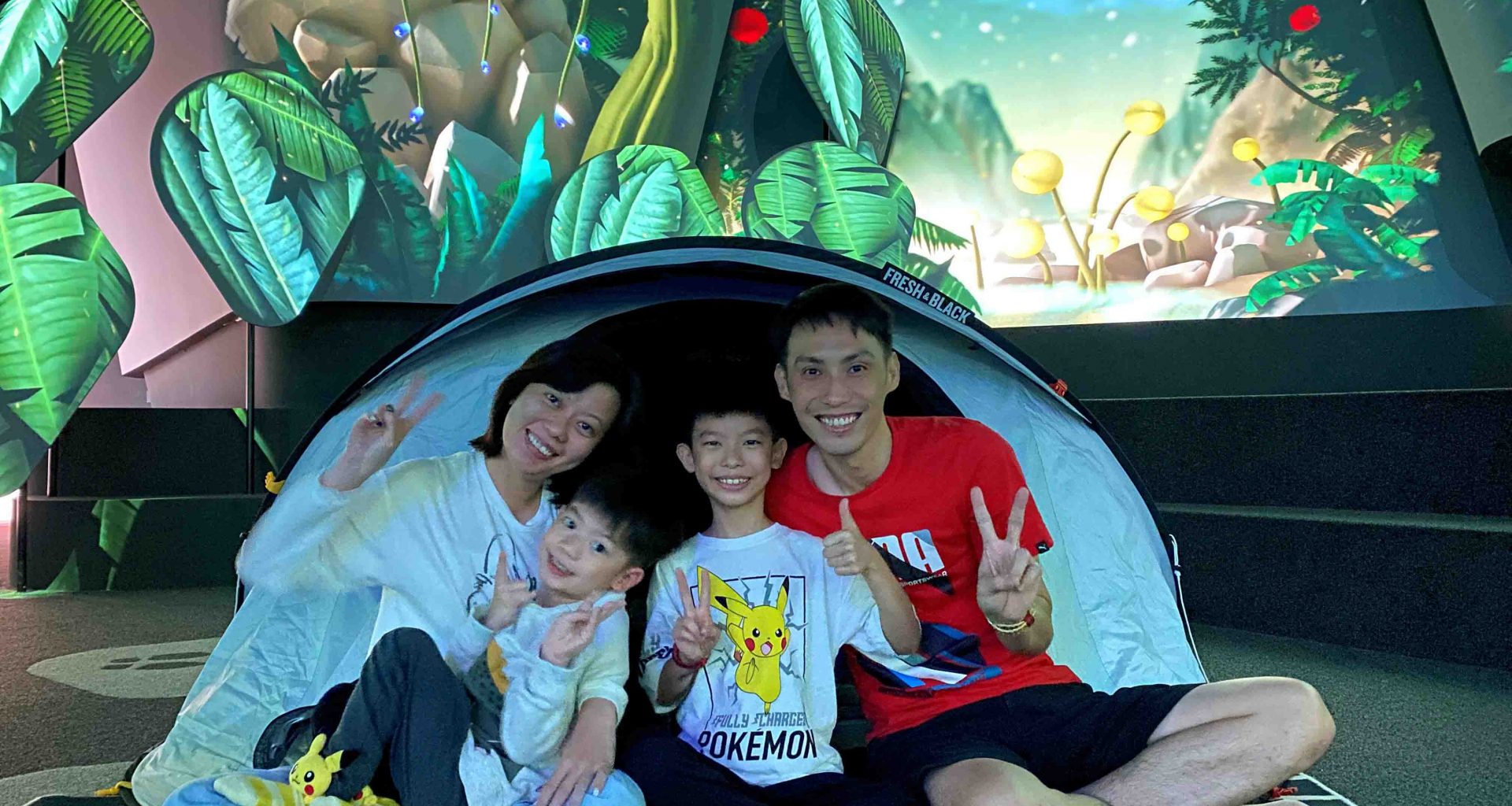 Spend “A Night at the Airport” with your family this June Holidays with Changi Experience Studio’s fun Family Camp - Alvinology