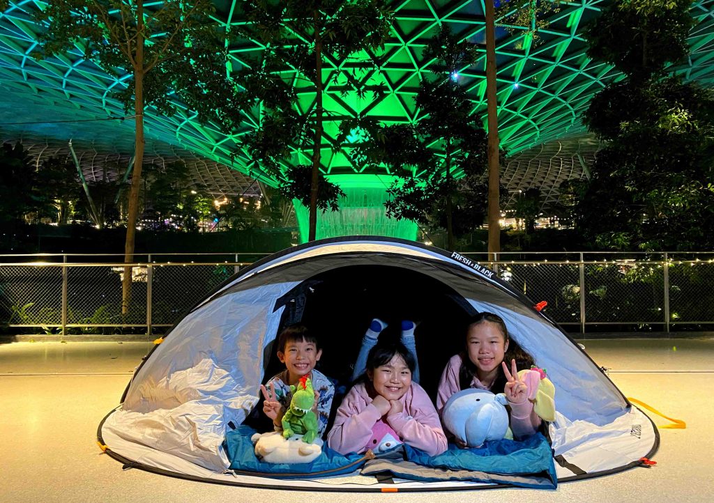 Spend “A Night at the Airport” with your family this June Holidays with Changi Experience Studio’s fun Family Camp - Alvinology