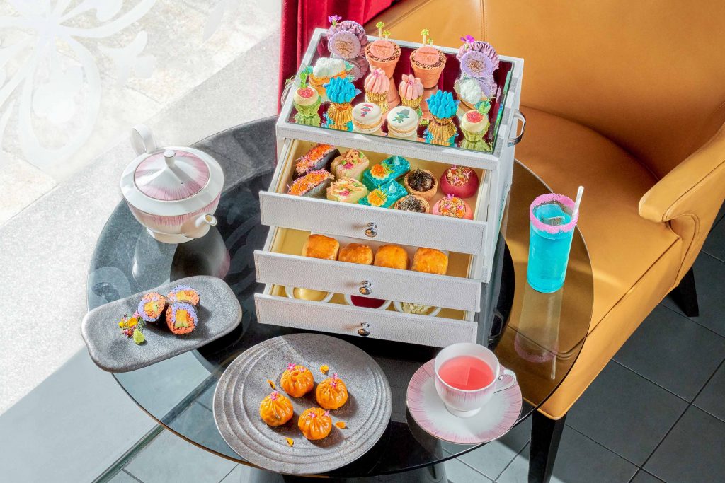 Have a Colourful Tea Party at Anti:dote, Fairmont Singapore as it transforms into a Troll Village this June Holidays! Have a Colourful Tea Party at Anti:dote, Fairmont Singapore as it transforms into a Troll Village this June Holidays! - Alvinology