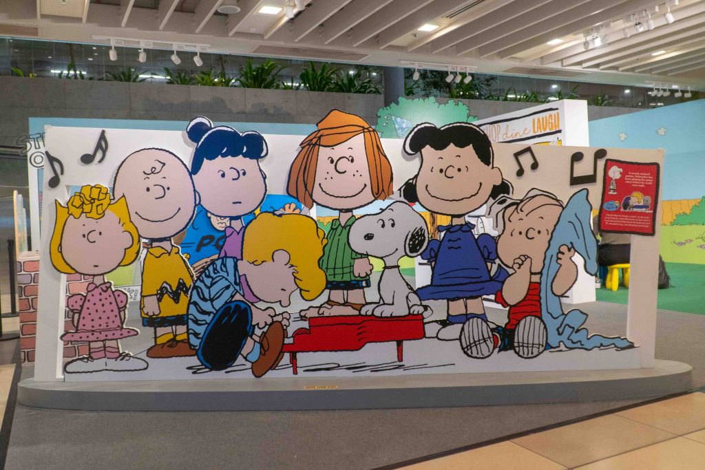 Go on a snowy adventure with Snoopy and friends at the first Peanuts-themed attraction in Changi Airport - Alvinology