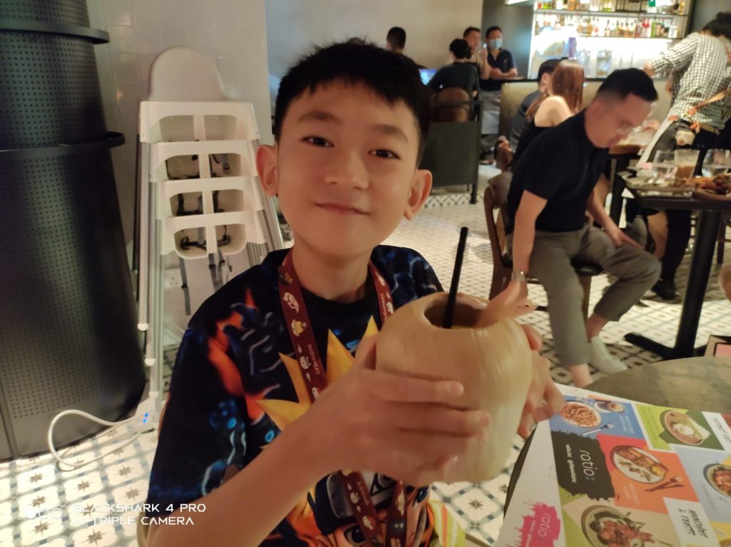 [Review] RATIO Café + GastroBar at ION Orchard with Robot-made Coffee and Cocktail - Alvinology