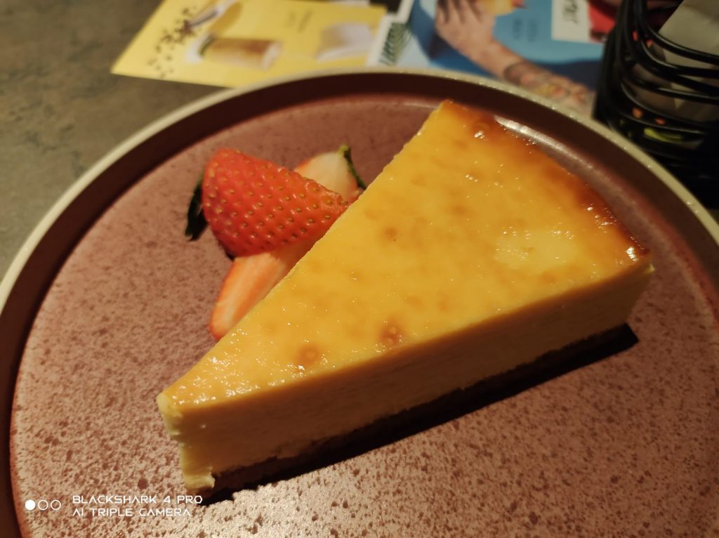 [Review] RATIO Café + GastroBar at ION Orchard with Robot-made Coffee and Cocktail - Alvinology