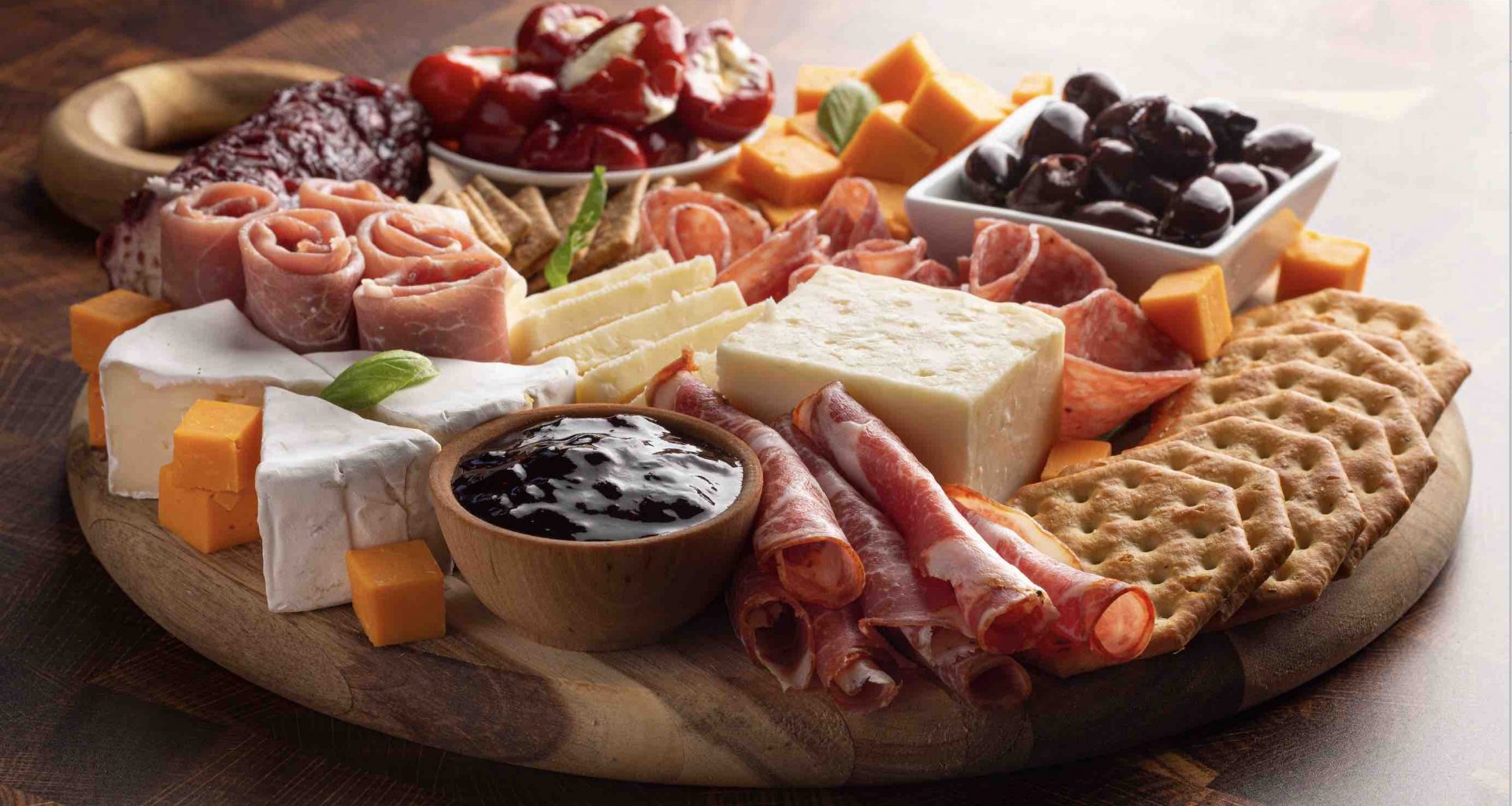 How To Make An Awesome Cheeseboard - Alvinology