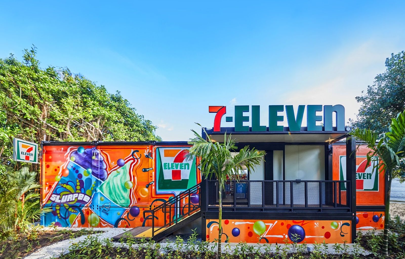 Check out 7-Eleven x Tiger Beer first beachfront store in Palawan Beach Walk, Sentosa offering special promotions and deals this June! - Alvinology