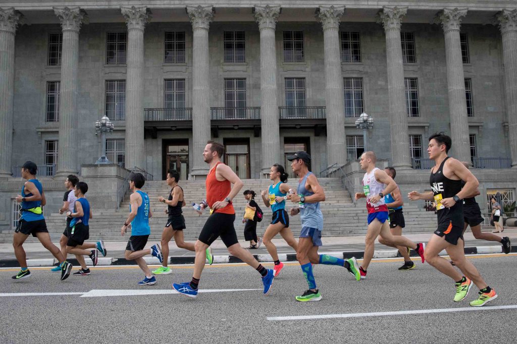 How to Avoid Marathon Injuries if You Choose to Participate - Alvinology