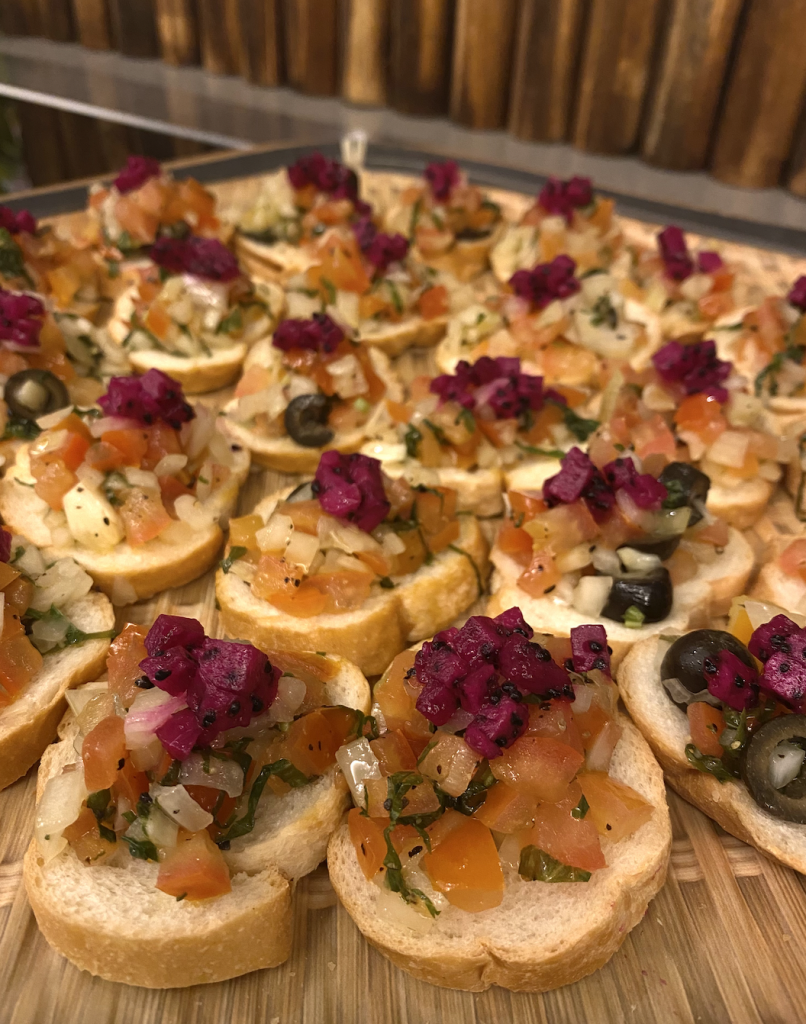 Enjoy local favourites with the return of Feast Roxy's weekend buffet at Grand Mercure Singapore - Alvinology