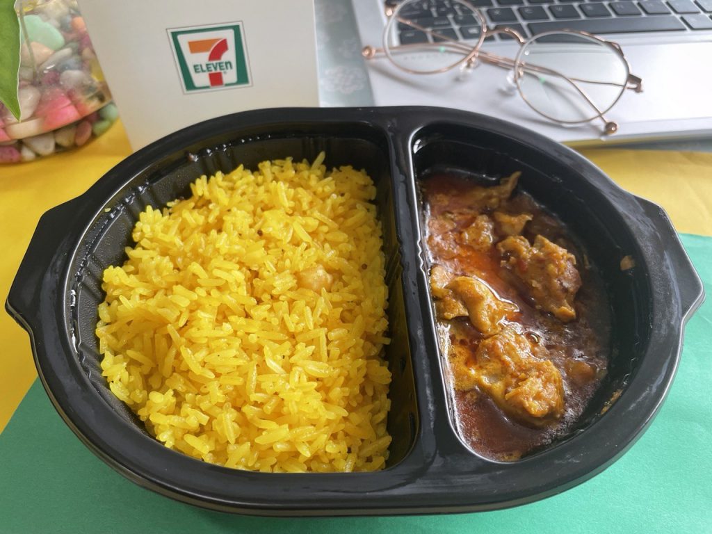 [Promo] We Try 7-Eleven's Ready-To-Eat Spicy Dishes from Mild to Mind-blowing Spicy! - Alvinology