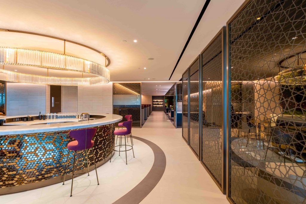 Qatar Airways opens new Premium Lounge at Singapore Changi Airport available for all the airline’s Business Class passengers - Alvinology