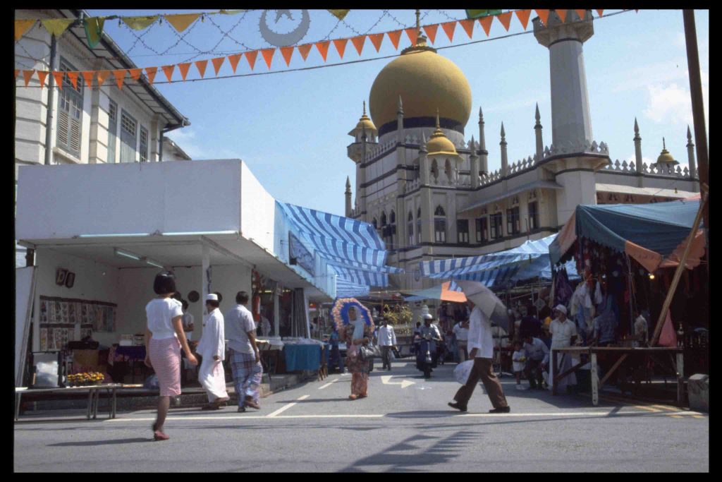 Discover the History and Evolution of Pasar Malam in Singapore with National Heritage Board’s new travelling exhibition Discover the History and Evolution of Pasar Malam in Singapore with National Heritage Board’s new travelling exhibition - Alvinology