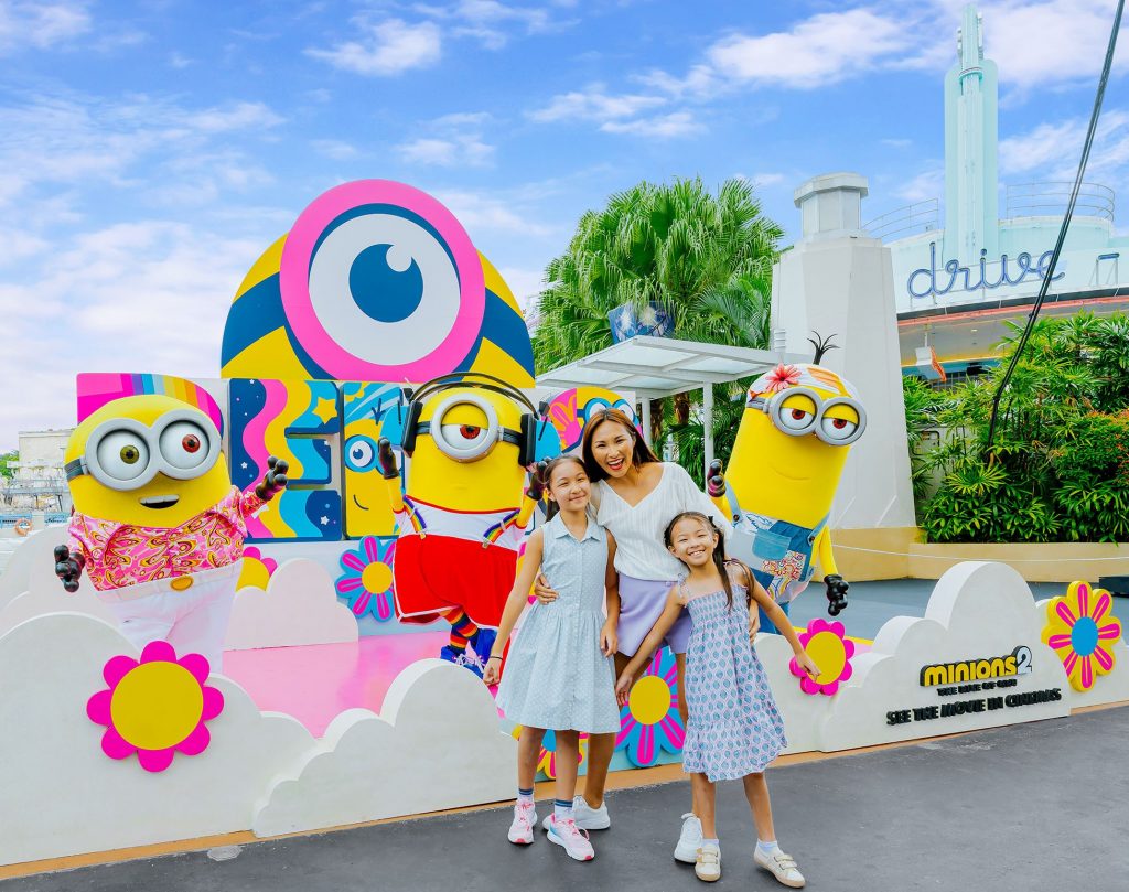 Enter the colourful and groovy world of Minions 2: The Rise of Gru at Universal Studios Singapore this July to August! - Alvinology
