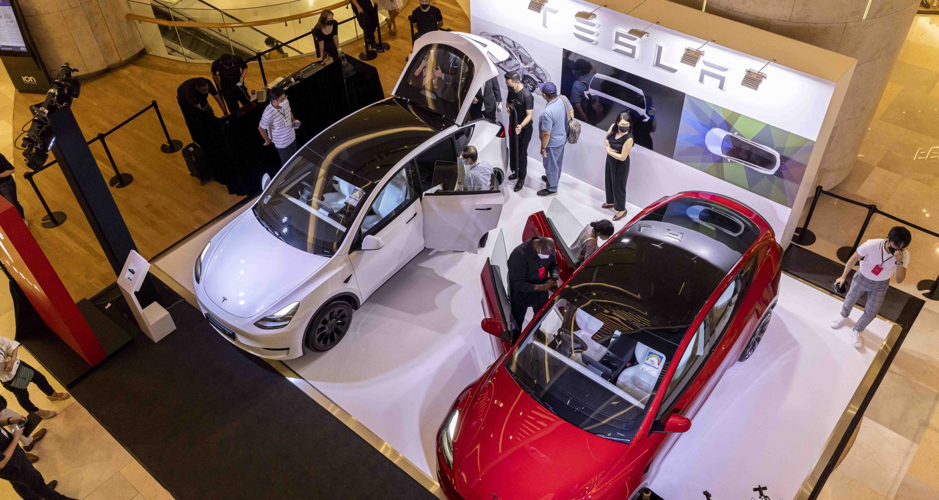 The Rise of Electric Cars: Exploring the Shift Towards Sustainable Transportation - Alvinology