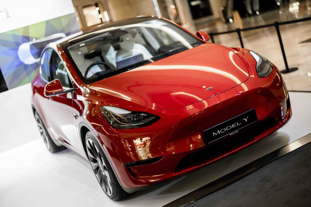 The Tesla Model Y is now available in Singapore; charge up to 120km in just 5 minutes! The Tesla Model Y is now available in Singapore; charge up to 120km in just 5 minutes! - Alvinology