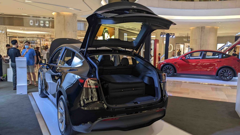 The Tesla Model Y is now available in Singapore; charge up to 120km in just 5 minutes! The Tesla Model Y is now available in Singapore; charge up to 120km in just 5 minutes! - Alvinology