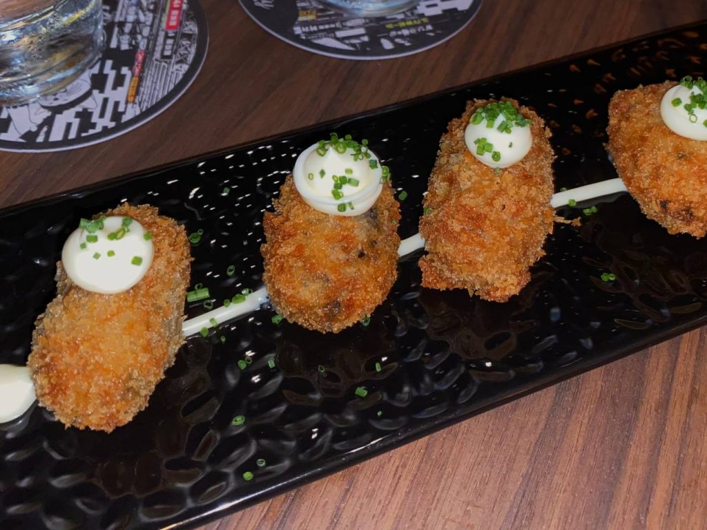 [Review] Hidden bar Here Kitty Kitty at Clarke Quay serves Japanese-Spanish bites and creative cocktails - Alvinology