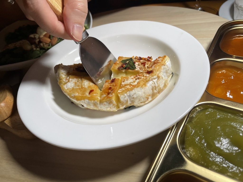Creative & Fun Ways to Enjoy Cheese – Tips from a French Cheese Expert! - Alvinology