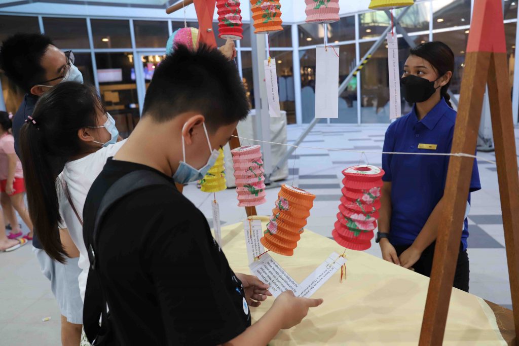 Harvest all the good tidings this September at Singapore Discovery Centre’s Moon-LIT! Mid-Autumn Festival! - Alvinology