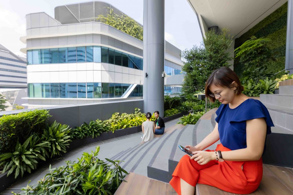 Grab announces new Scholarship Programme to provide underprivileged children university scholarships and educational subsidies - Alvinology