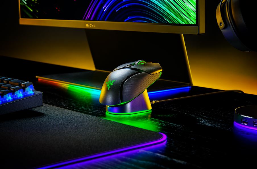 PRO version of the Razer Basilisk V3 mouse is out and packed with more technology than ever before PRO version of the Razer Basilisk V3 mouse is out and packed with more technology than ever before - Alvinology