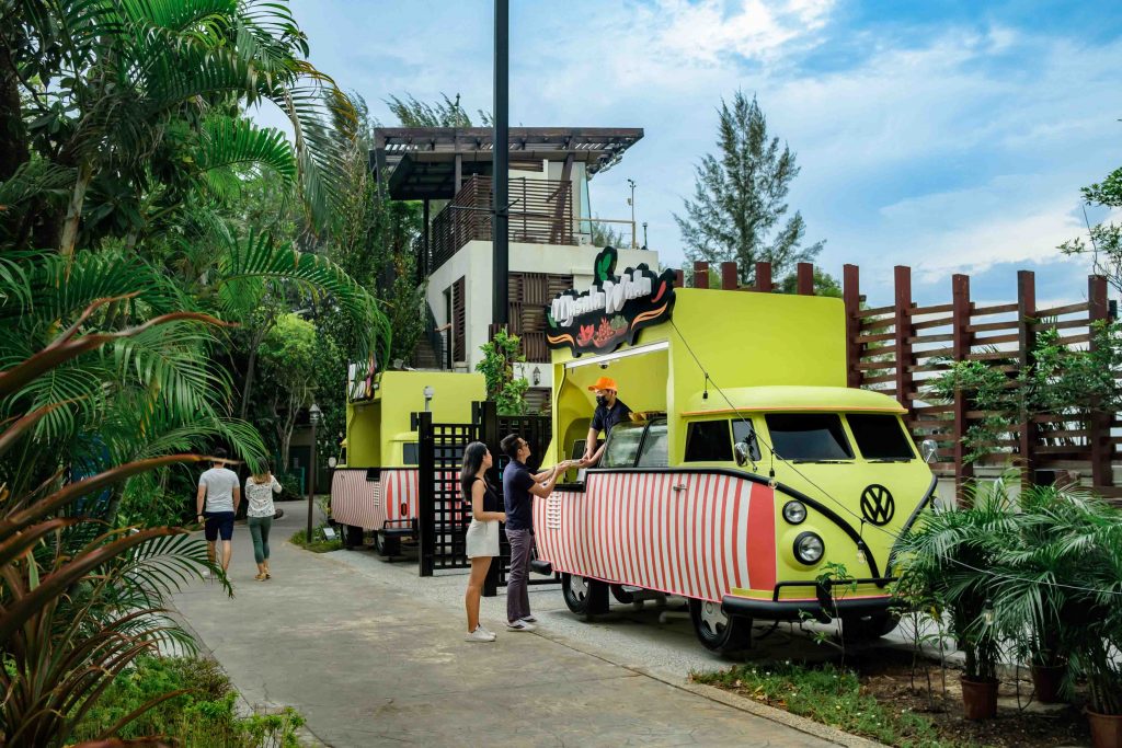 Sentosa’s newest attraction “Central Beach Bazaar” is finally open – a day-to-night carnival beach experience for all ages! - Alvinology