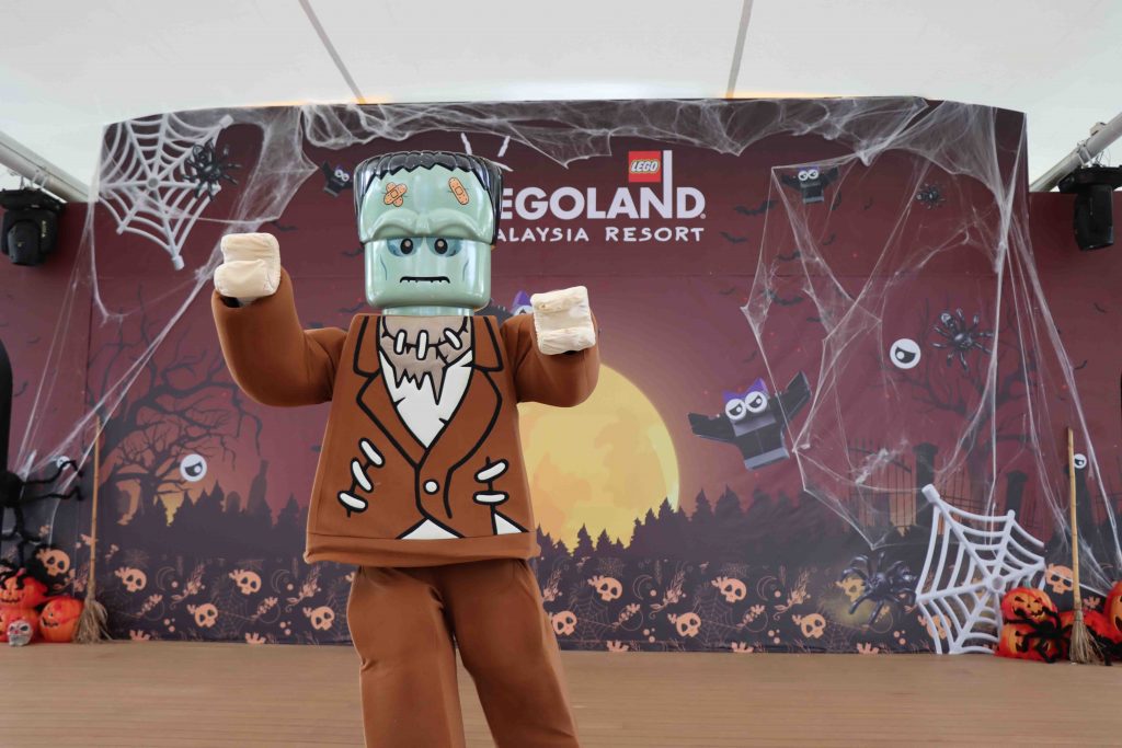 LEGO Monsters are taking over LEGOLAND Malaysia Resort this Halloween season; KIDS GO FREE! - Alvinology