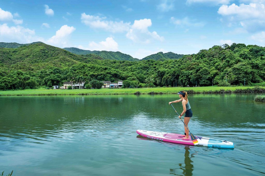 Stretch Your Legs and Get on The Action at these 8 Hong Kong Destinations Stretch Your Legs and Get on The Action at these 8 Hong Kong Destinations - Alvinology