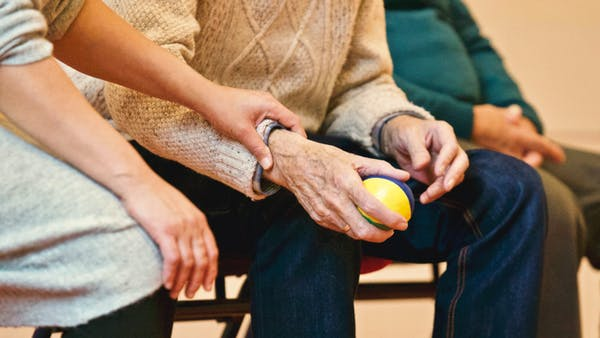 Major Pros Of Installing A Home Lift For Your Elderly Family Members - Alvinology