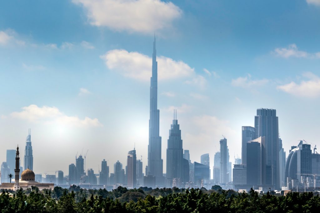 The Main Reasons Why Now Is a Good Time to Relocate to the UAE - Alvinology