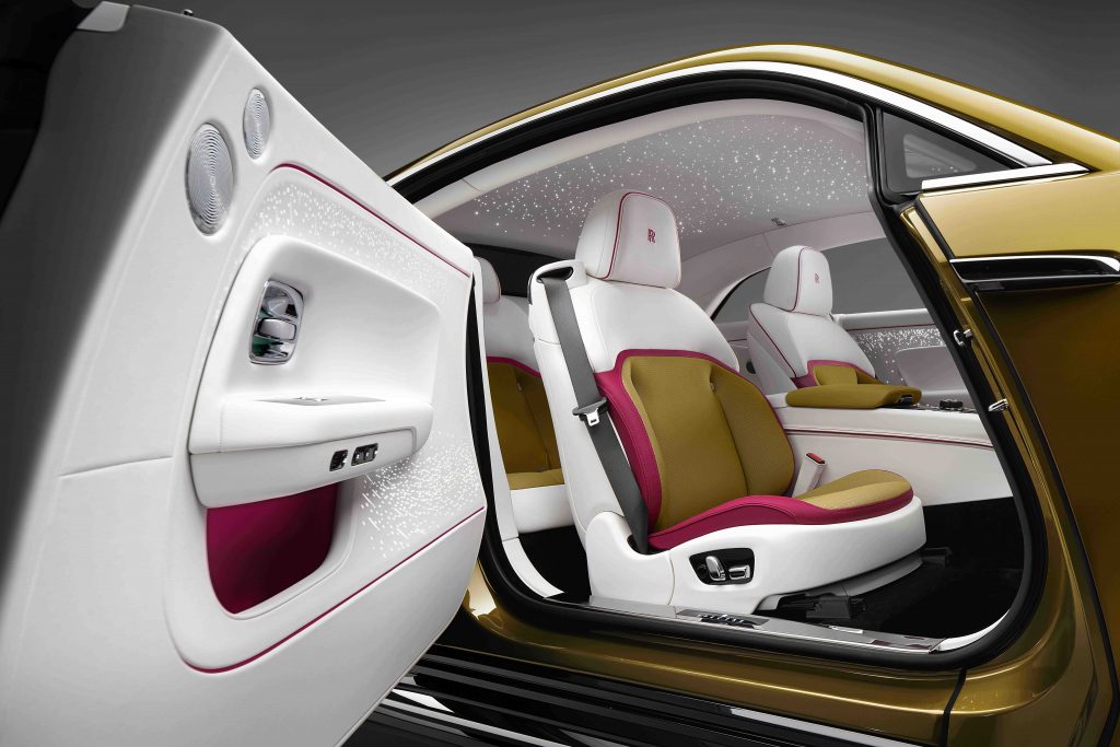 Rolls-Royce to roll out its first Full-electric Luxury Super Car by Q4 2023 - Alvinology