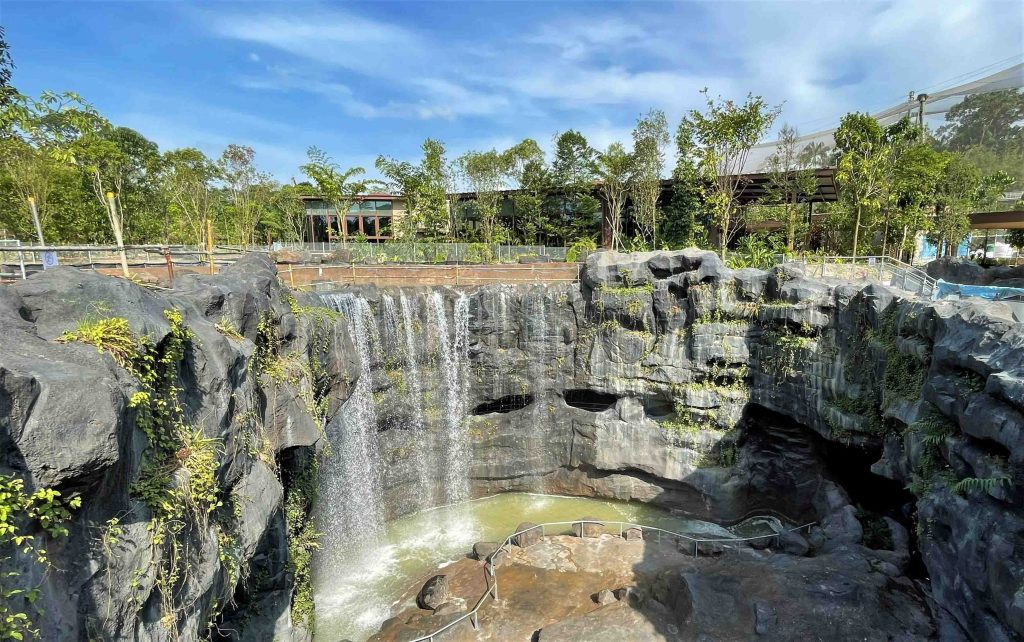A new Bird Park to open in Singapore in 2023 featuring 10 zones and home to 3,500 birds from over 400 avian species! - Alvinology