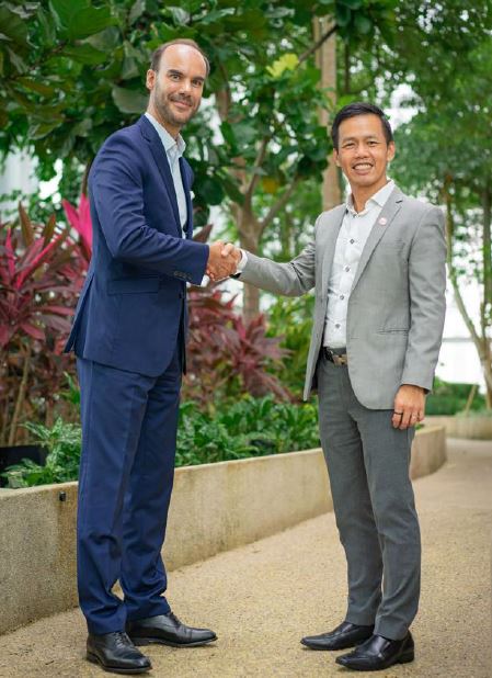 Warner Bros. Discovery to start a new HBO Asia Originals series ‘Food Affair with Mark Wiens’ showcasing the diverse dining scenes of Singapore Warner Bros. Discovery to start a new HBO Asia Originals series ‘Food Affair with Mark Wiens’ showcasing the diverse dining scenes of Singapore - Alvinology