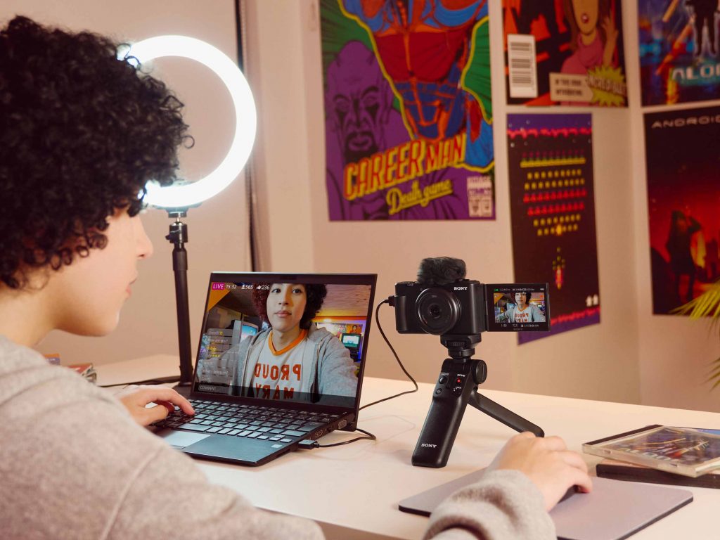 Sony’s pocket-size ZV-1F Camera is the new go-to camera for beginner vloggers and creators - Alvinology
