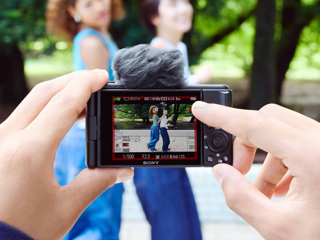 Sony’s pocket-size ZV-1F Camera is the new go-to camera for beginner vloggers and creators - Alvinology