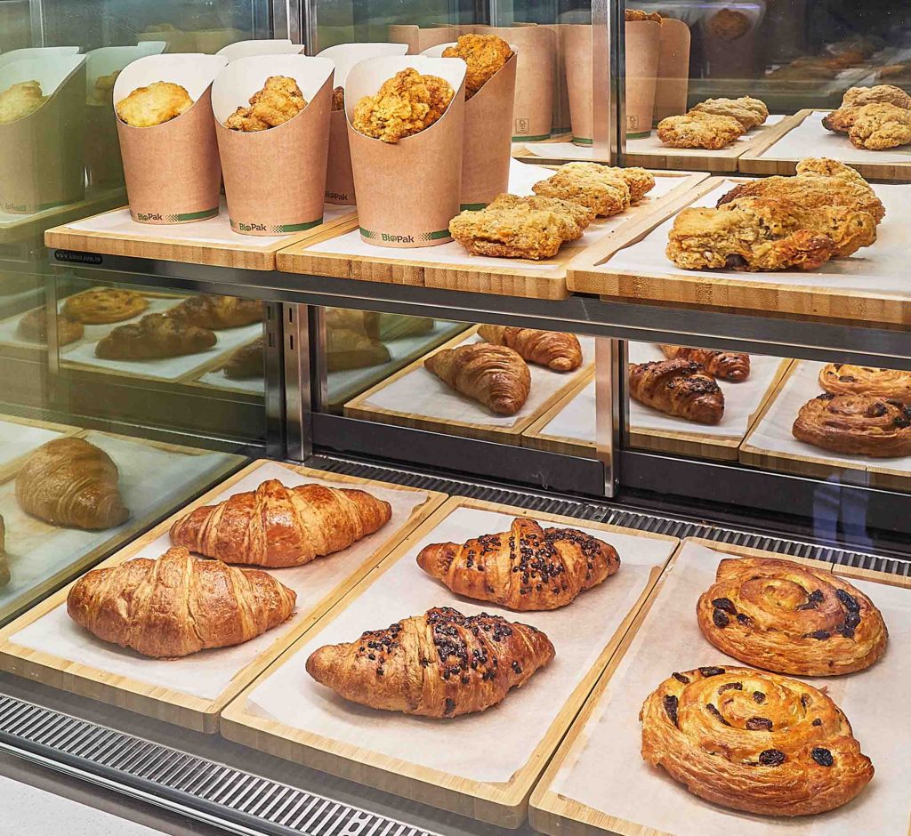 Singapore’s first 7Café opens at Jewel Changi Airport offering FREE drinks and snacks on opening weekend! - Alvinology