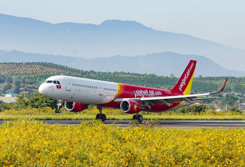 [GIVEAWAY] Claim your FREE VND100,000 to VND500,000 worth of e-vouchers from Vietjet today! - Alvinology